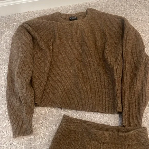 White fox boutique set Need Attention Pants Dark Chocolate - Picture 8 of 9